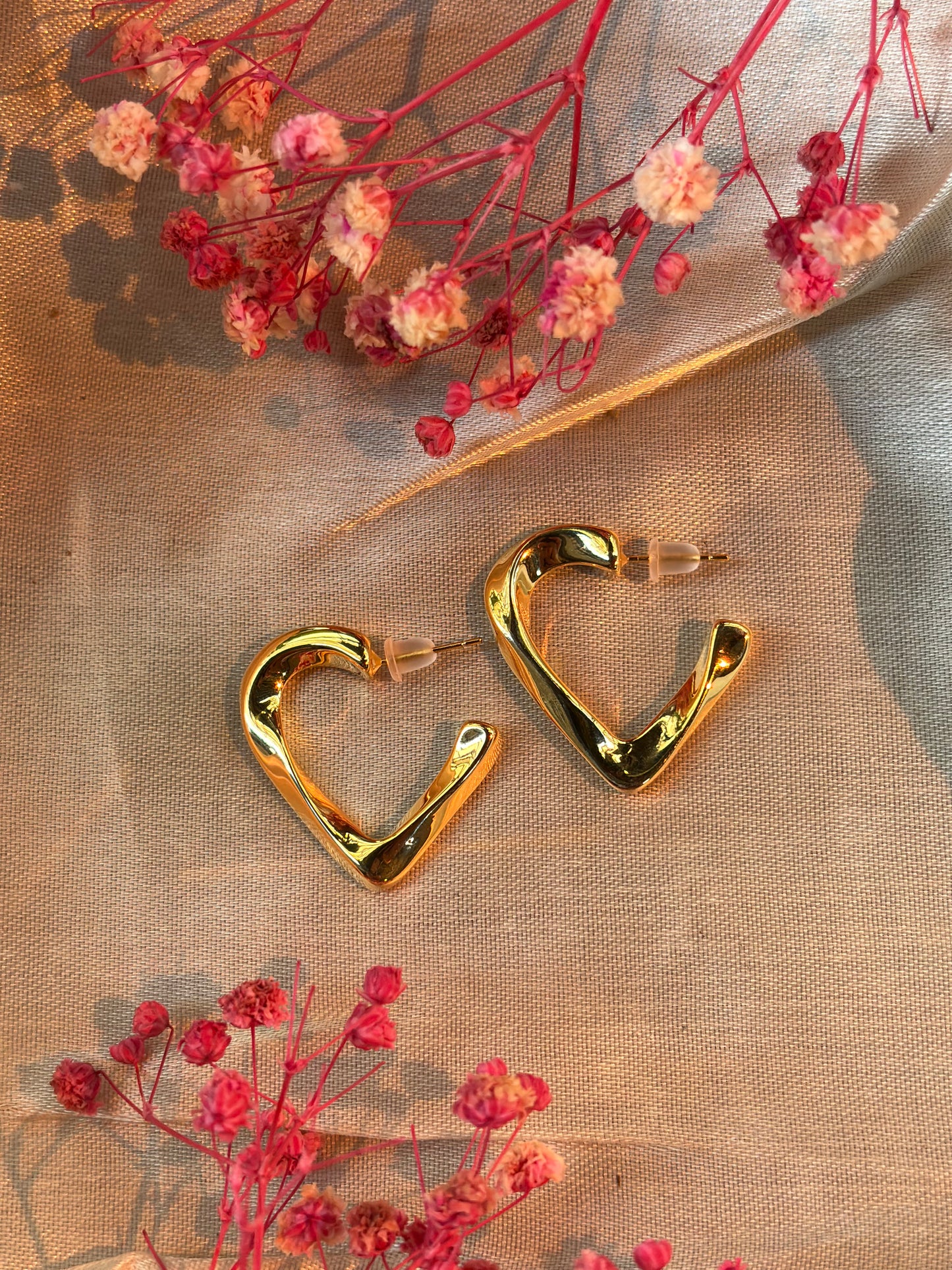 Classic Heart Romantic Earring