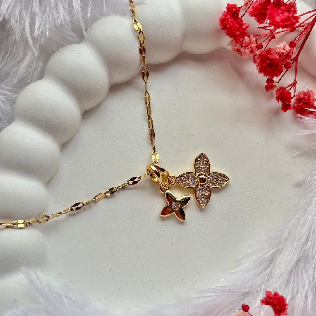 Golden Petal Dreams Necklace
