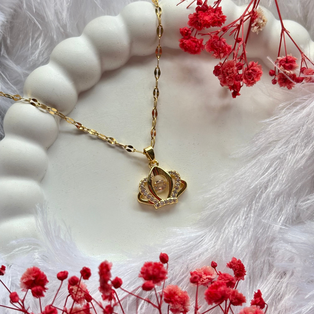 Queen’s Treasure Necklace