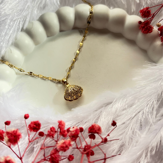 Oyster Treasure Bliss Necklace